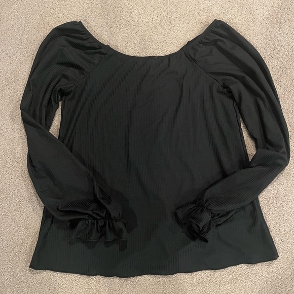 White Birch Off-Shoulder Shirt. Size S. NWOT - Picture 2 of 4